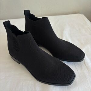 Vivaia Ryan Pro Chelsea Boots